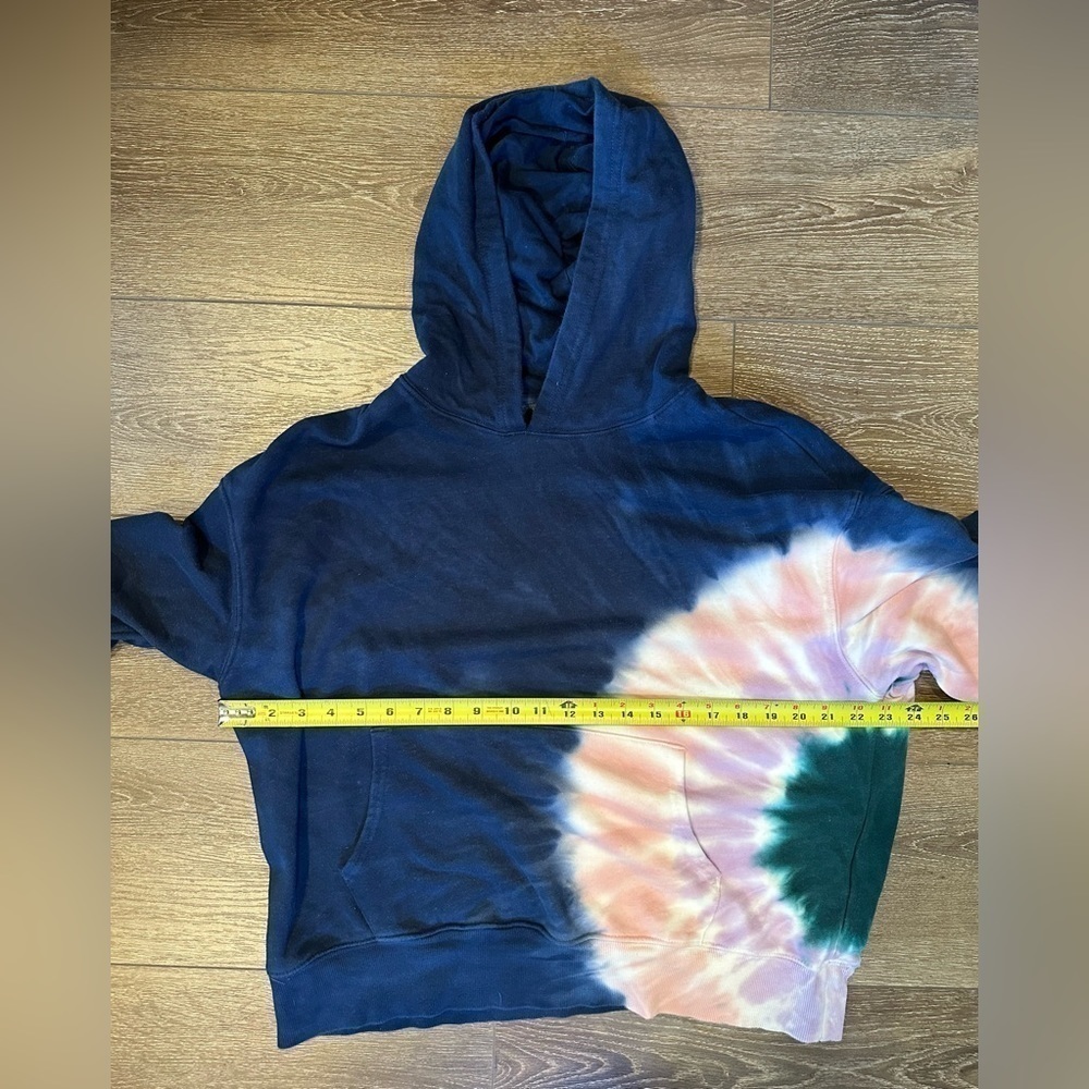 Wildfox Tie Dye Pullover Hoodie • One of Kind Tie Dye - Picture 6 of 6